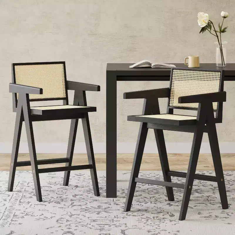 Tabourets de bar modernes minimalistes en bois d'hévéa et design en rotin