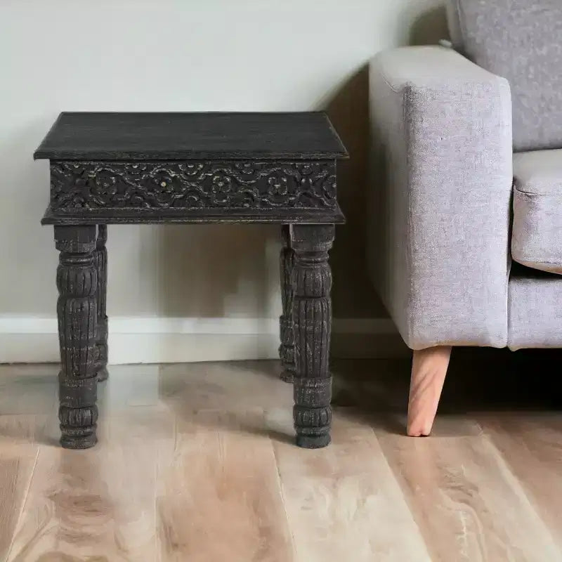 Table d'appoint en bois massif patiné noir 24 po